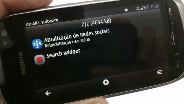 Nova atualização para o Nokia 701: Atualização de Redes Sociais + Search Widget
